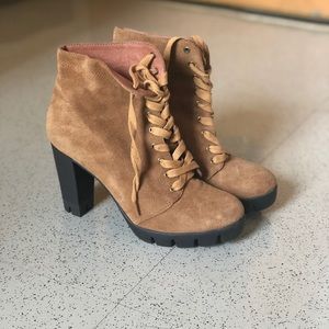 Suede boots women size 8
